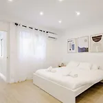 Διαμέρισμα Trobat18 - Castle View Luxury Duplex With Private Terrace