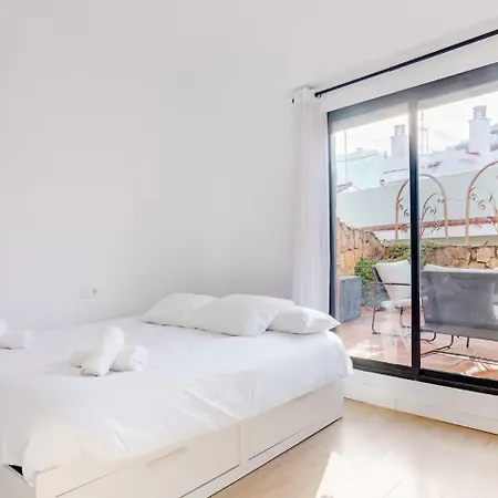 Trobat18 - Castle View Luxury Duplex With Private Terrace Διαμέρισμα